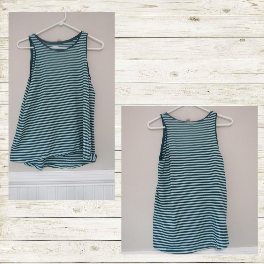 GREEN AND BLUE TANK TOP SIZE M